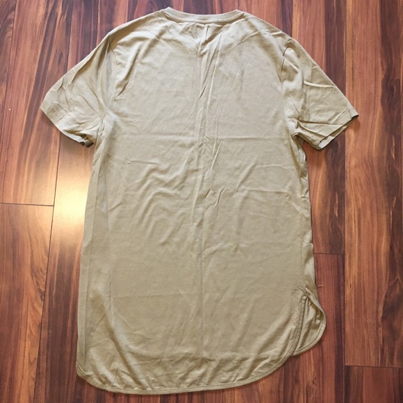 Men’s ASOS T Shirt (S) - Picture 2 of 3